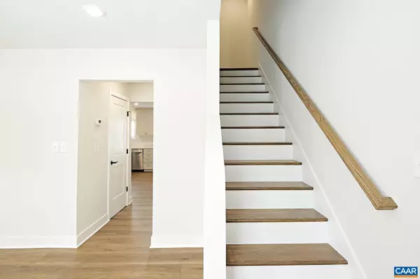 Charlottesville, VA 22902,917 BELMONT AVE