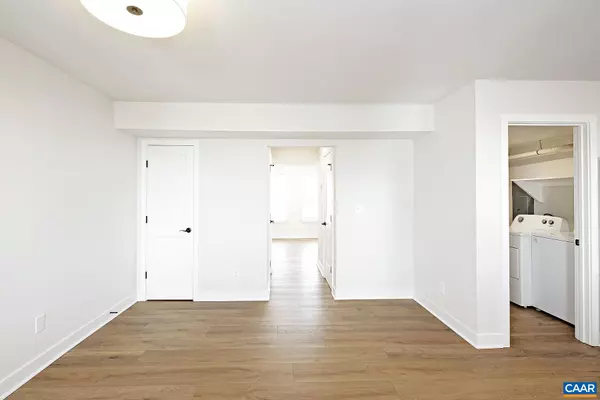 Charlottesville, VA 22902,917 BELMONT AVE