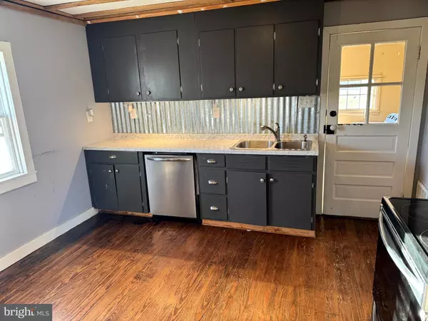 Clear Brook, VA 22624,136 SHADY CREEK RD