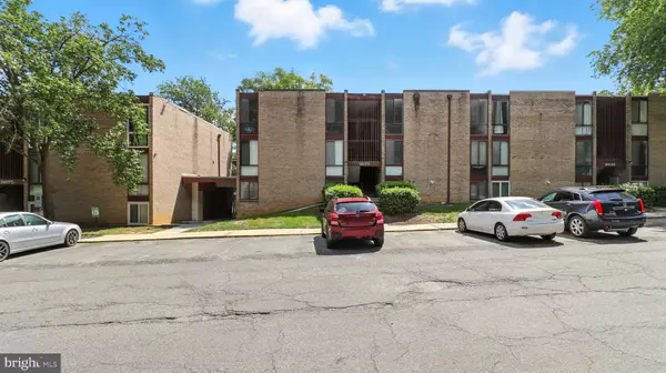 Greenbelt, MD 20770,8693 GREENBELT RD #202