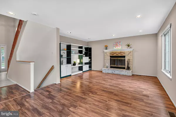 Owings Mills, MD 21117,14 GOLDEN GRASS CT