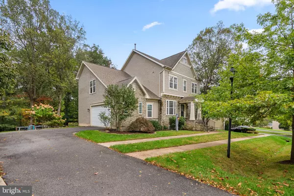 Clarksburg, MD 20871,22427 BROOK POINT WAY