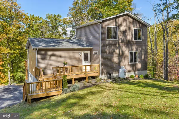 Linden, VA 22642,490 BLACK TWIG RD