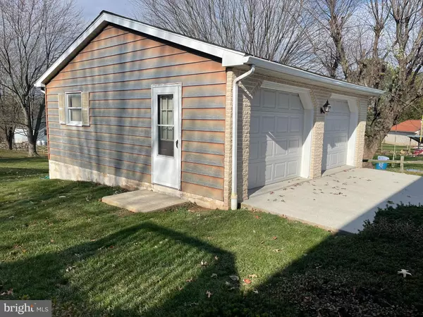 Hanover, PA 17331,160 ELMWOOD AVE