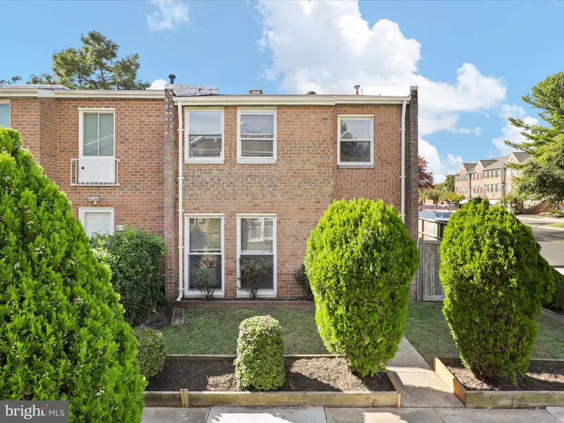 246 STEVENSON SQ N, Alexandria, VA 22304