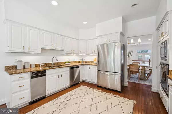 Washington, DC 20007,4044 CHANCERY CT NW