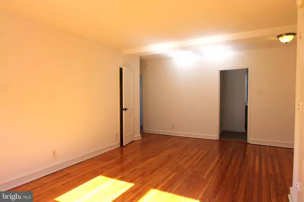 Philadelphia, PA 19144,139 W TULPEHOCKEN ST #D-1