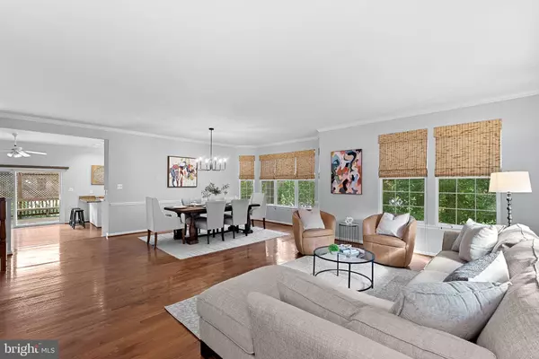 Fairfax, VA 22033,4009 ROSEMEADE DR