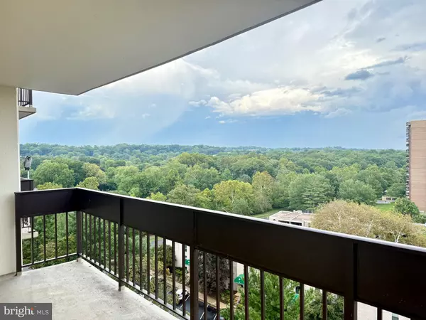 Alexandria, VA 22304,5300 HOLMES RUN PKWY #1012