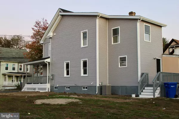 Millville, NJ 08332,306 S 3RD ST