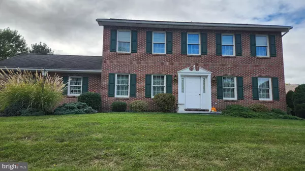 Lebanon, PA 17046,924 REDWOOD LN