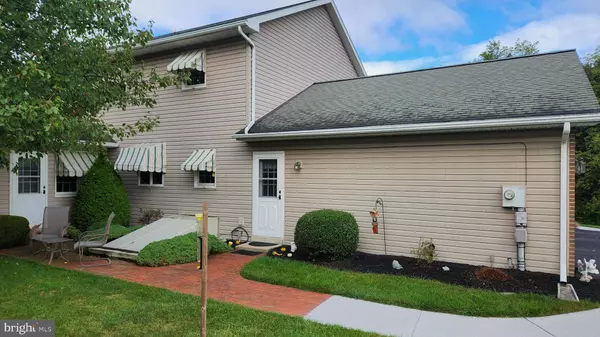 Lebanon, PA 17046,924 REDWOOD LN