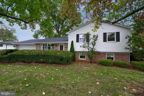 New Holland, PA 17557,510 W CONESTOGA ST