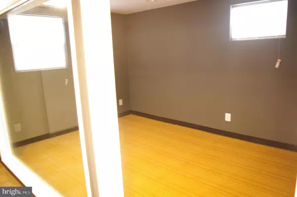 Silver Spring, MD 20902,9913 GEORGIA AVE #UNIT B