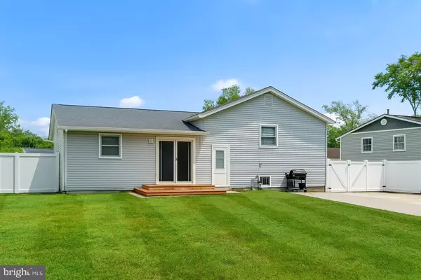 Newark, DE 19713,209 WARFIELD RD