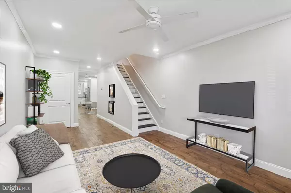 3176 CHATHAM ST, Philadelphia, PA 19134