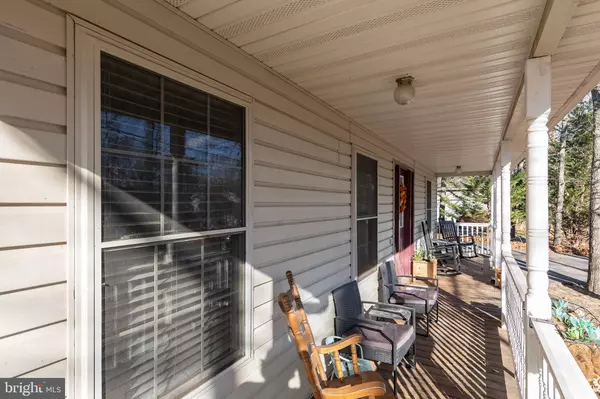 Cross Junction, VA 22625,308 LAUREL DR