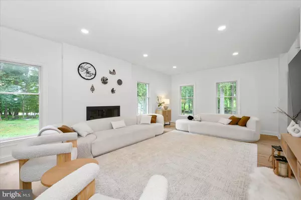 Gaithersburg, MD 20882,8225 HAWKINS CREAMERY RD