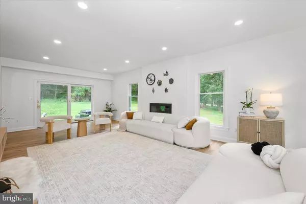 Gaithersburg, MD 20882,8225 HAWKINS CREAMERY RD