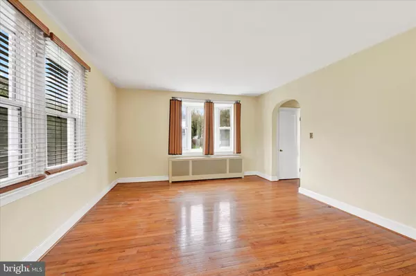 Baltimore, MD 21227,1243 10 OAKS RD