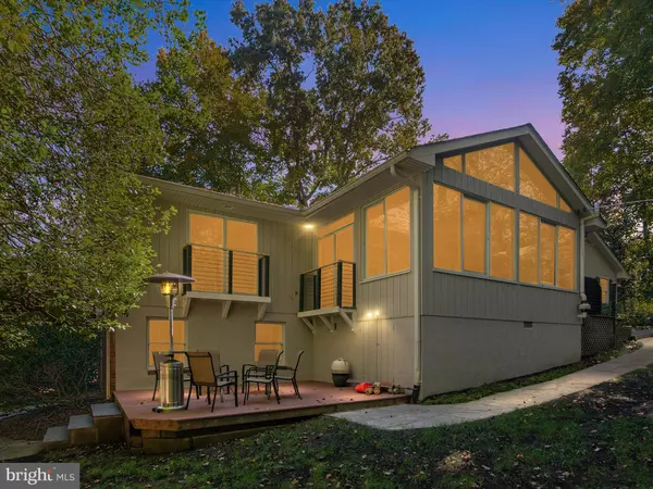 Annapolis, MD 21401,1676 SAINT ALBANS SQ