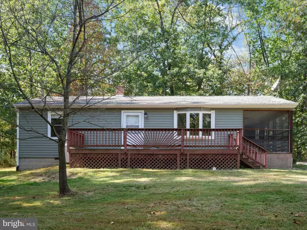 220 CHESTNUT GROVE RD, Winchester, VA 22603