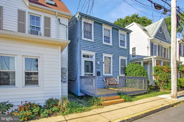 320 CHESTER AVE, Annapolis, MD 21403