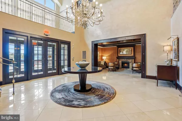 Potomac, MD 20854,12500 PARK POTOMAC AVE #709