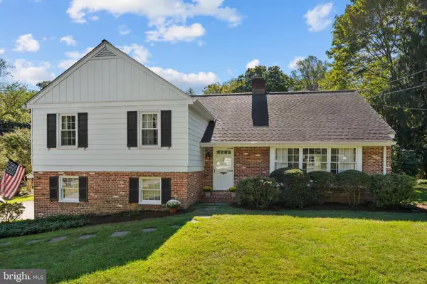 962 WEADLEY RD, Radnor, PA 19087