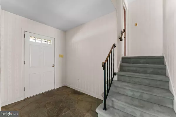 Radnor, PA 19087,962 WEADLEY RD