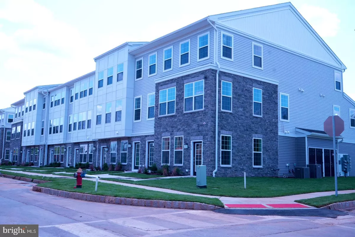 Pennington, NJ 08534,161 STOUTSBURG BLVD