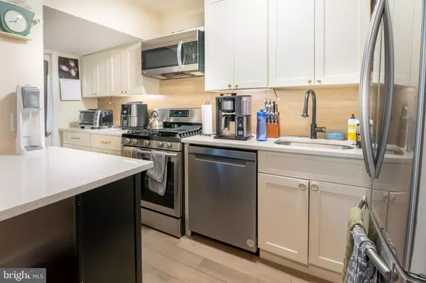 Philadelphia, PA 19129,3420 BARCLAY ST