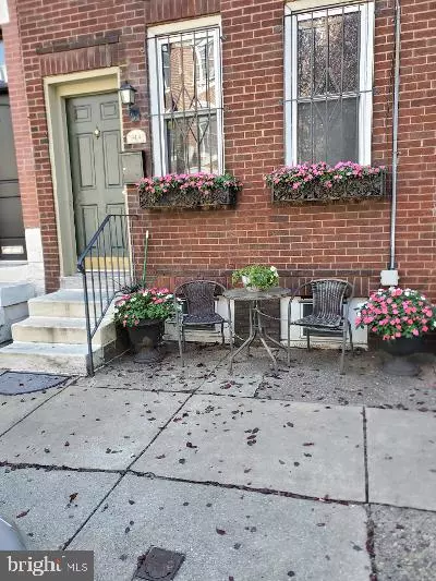 914 ELLSWORTH ST, Philadelphia, PA 19147