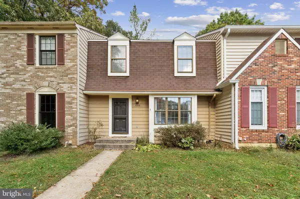 10228 ROBERTS COMMON LN, Burke, VA 22015