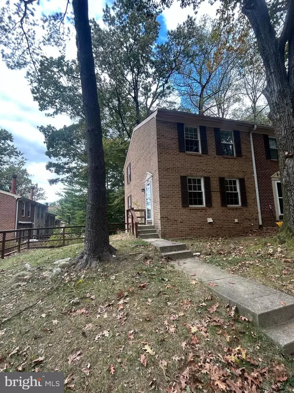 9142 LAMBSKIN, Columbia, MD 21045