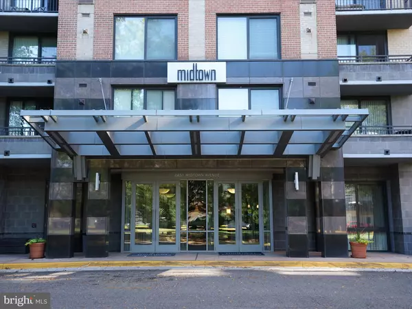 Alexandria, VA 22303,2451 MIDTOWN AVE #801