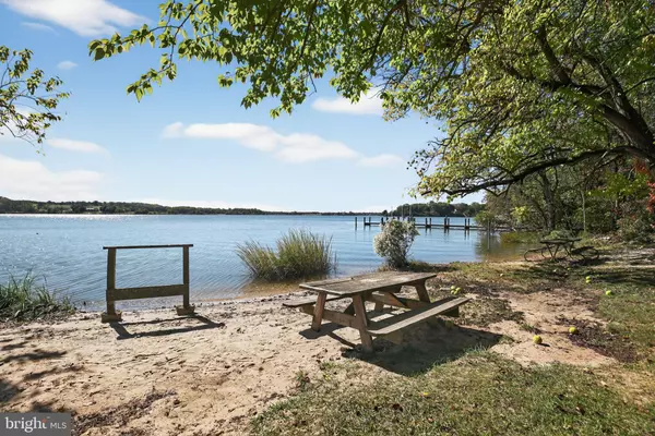 Leonardtown, MD 20650,41832 FOXWELL POINT LN