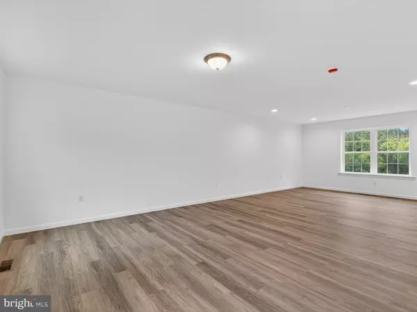 Delta, PA 17314,108 MADELYN DR