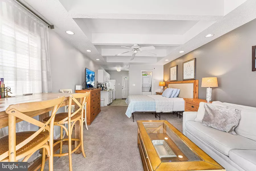 5 41ST ST #12, Ocean City, MD 21842