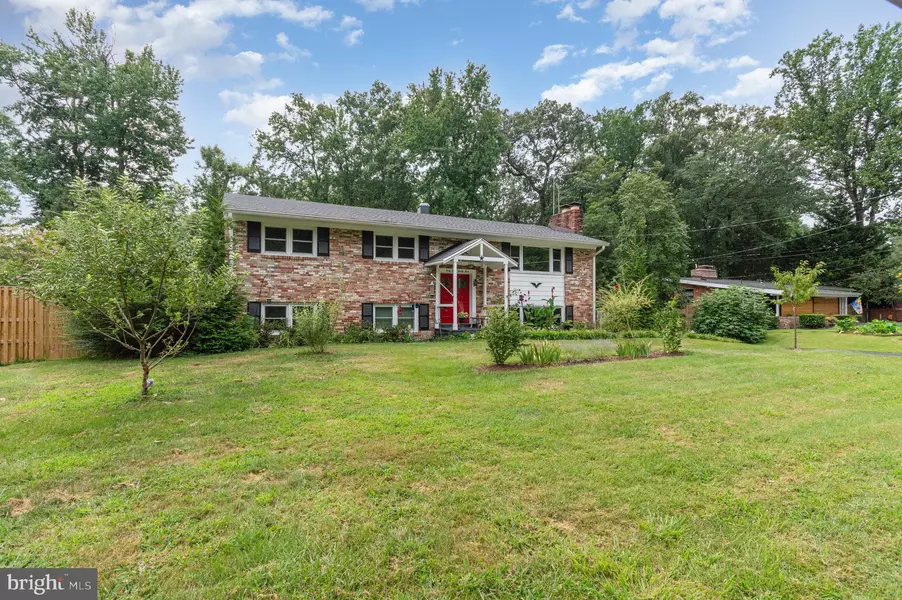 4323 FERRY LANDING RD, Alexandria, VA 22309
