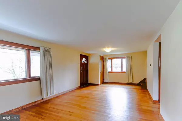 Houtzdale, PA 16651,925 W CLARA ST