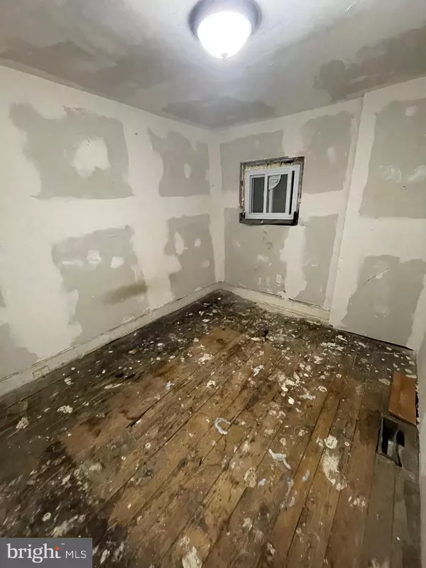 Wilmington, DE 19801,321 E 9TH ST