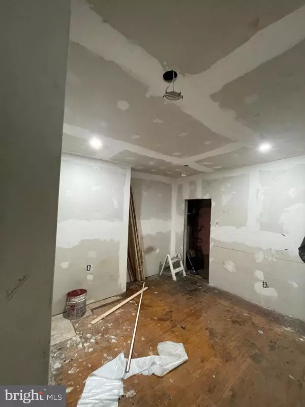 Wilmington, DE 19801,321 E 9TH ST