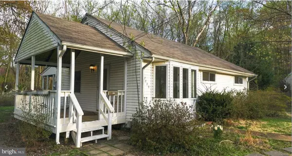 Falls Church, VA 22043,7229 PIMMIT CT