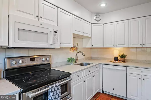 Annapolis, MD 21403,8 ROCKWELL CT