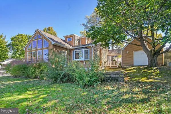 Silverdale, PA 18962,111 W SILVER ST