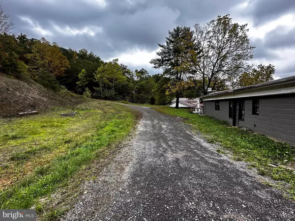 Fort Ashby, WV 26719,8523 FRANKFORT HWY