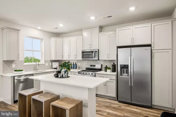 Phoenixville, PA 19460,735 PLATINUM DR