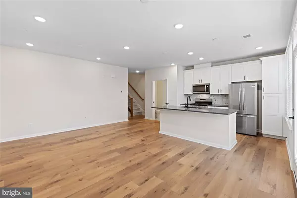 Princeton Junction, NJ 08550,708 PARKER BLVD