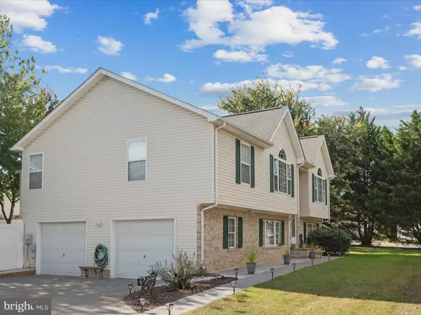 Winchester, VA 22602,300 LILYS WAY